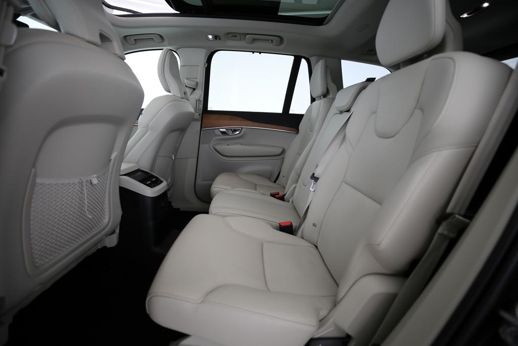 Volvo XC90 2.0 T8 TE Inscription Expression 7P. eAWD_8