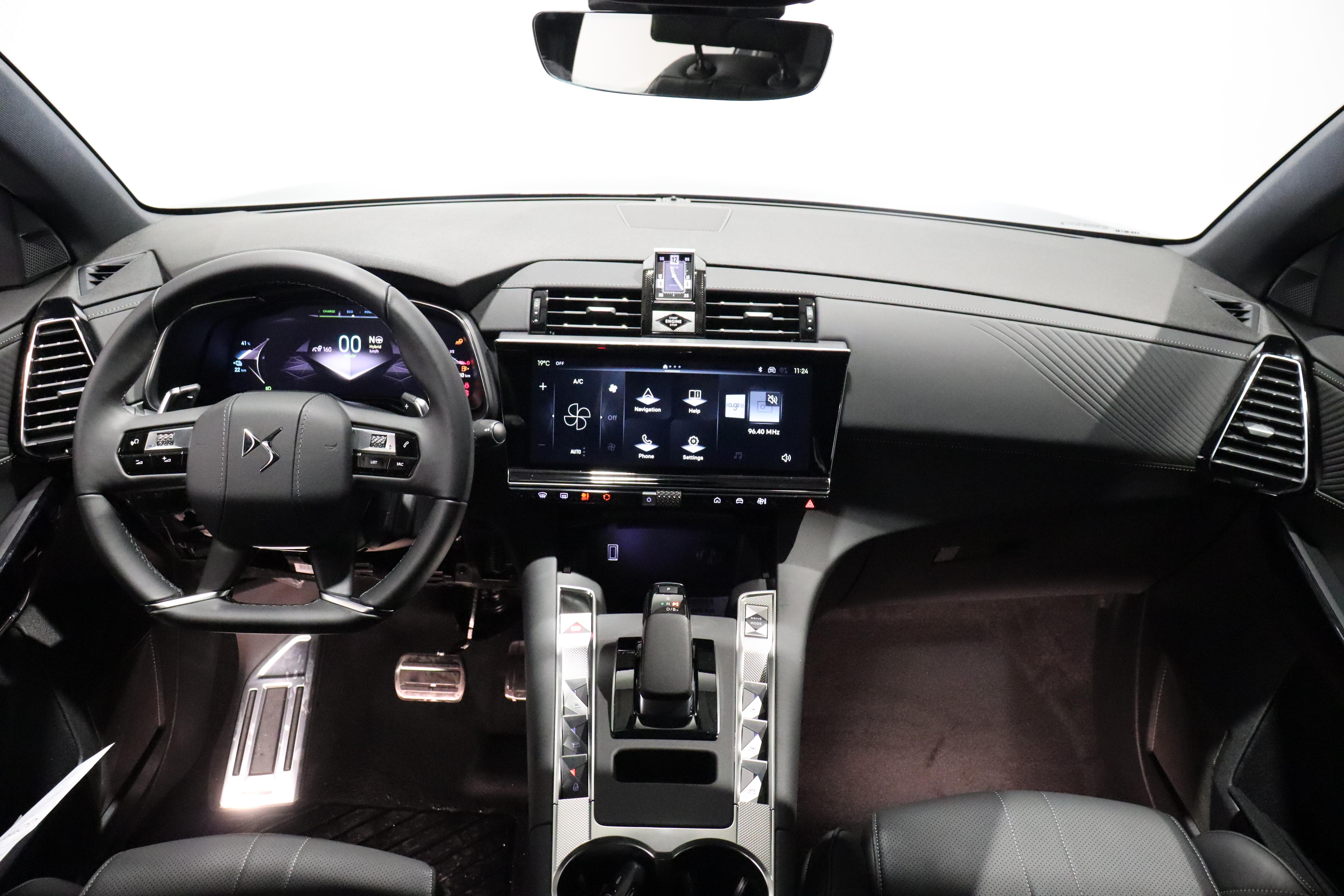 DS DS7 1.6 E-Tense Étoile 4x4_6