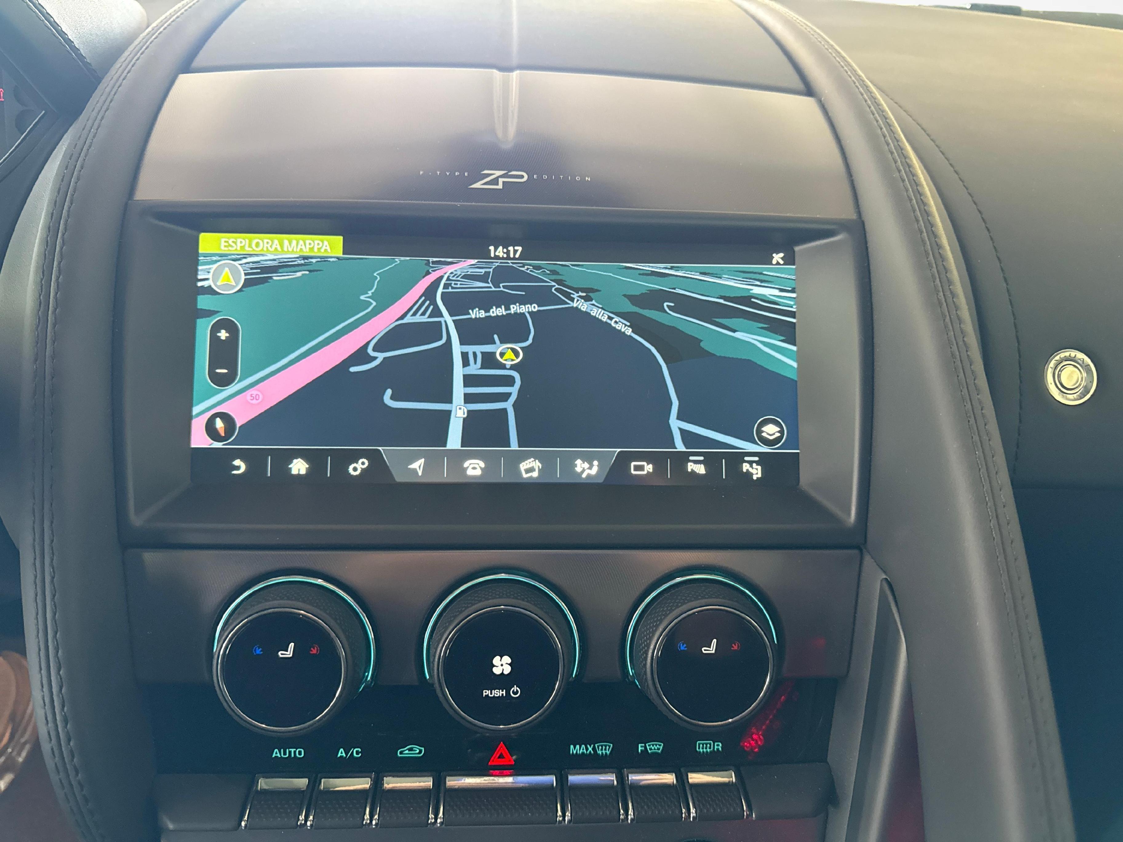JAGUAR F-Type Coupé 5.0 V8 R AWD - Ruote invernali incluse_16