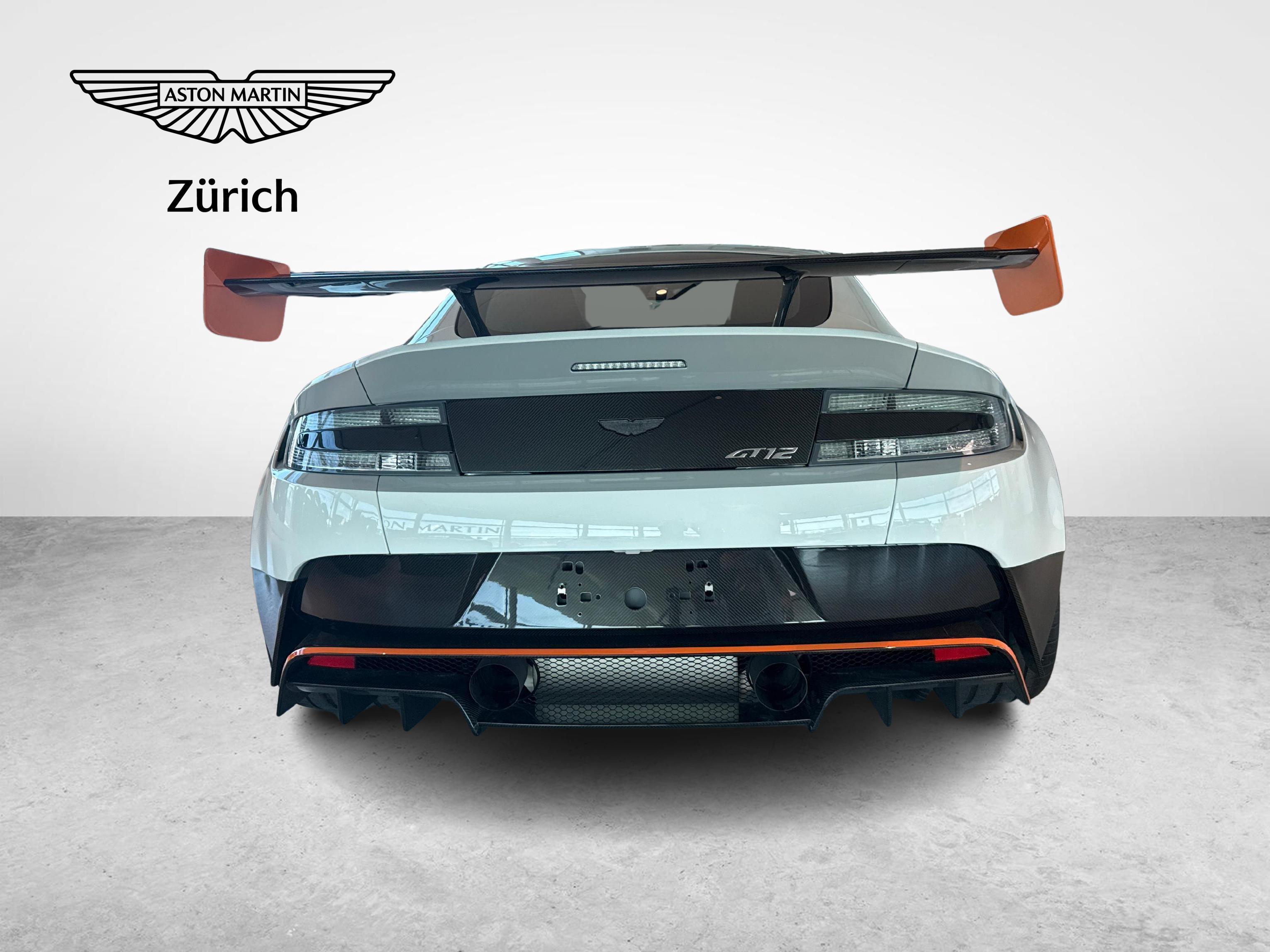 Aston Martin GT12_4