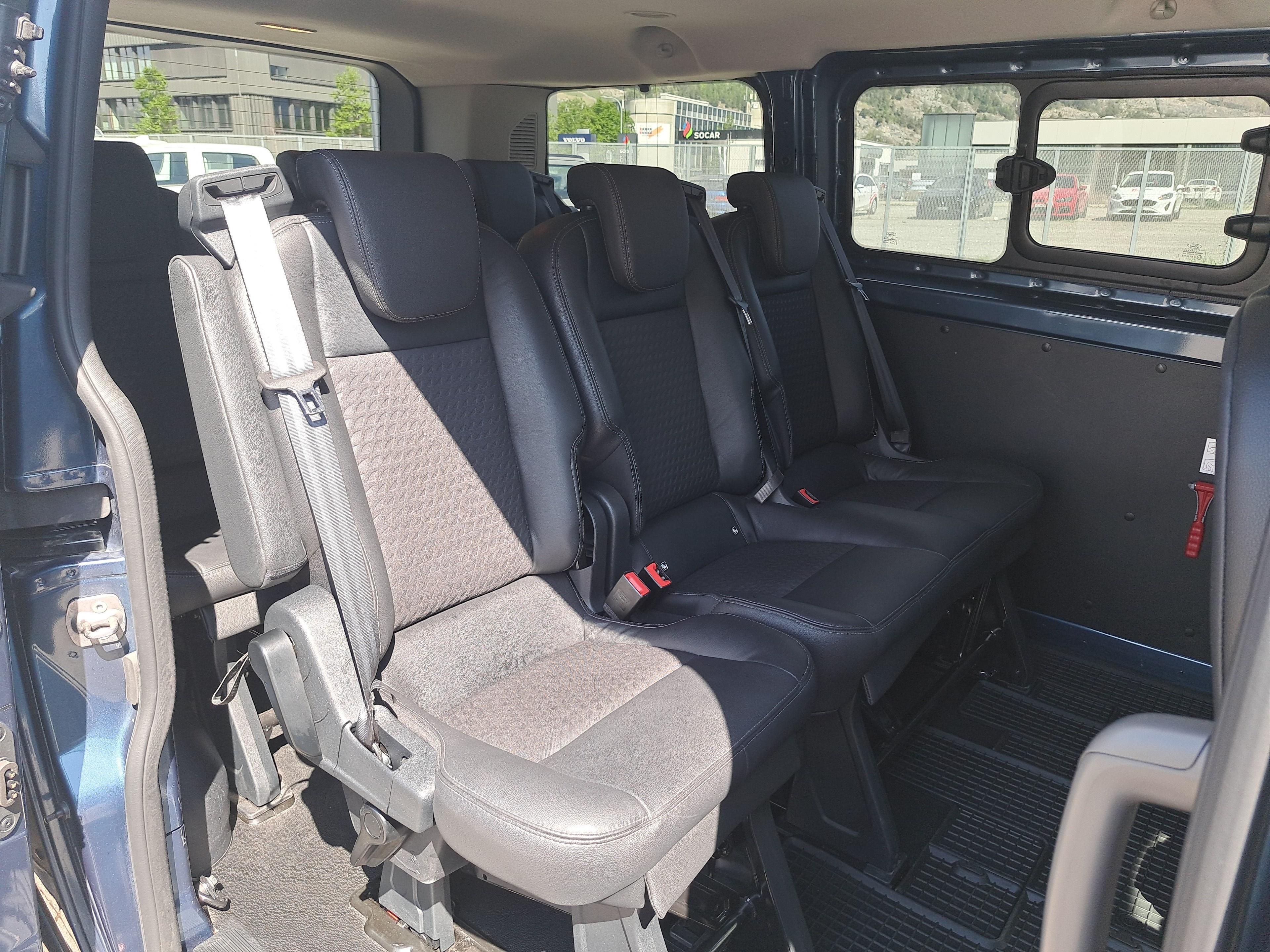 Ford Transit C Kombi 320 L1 2.0 TDCi 185 Sport_11