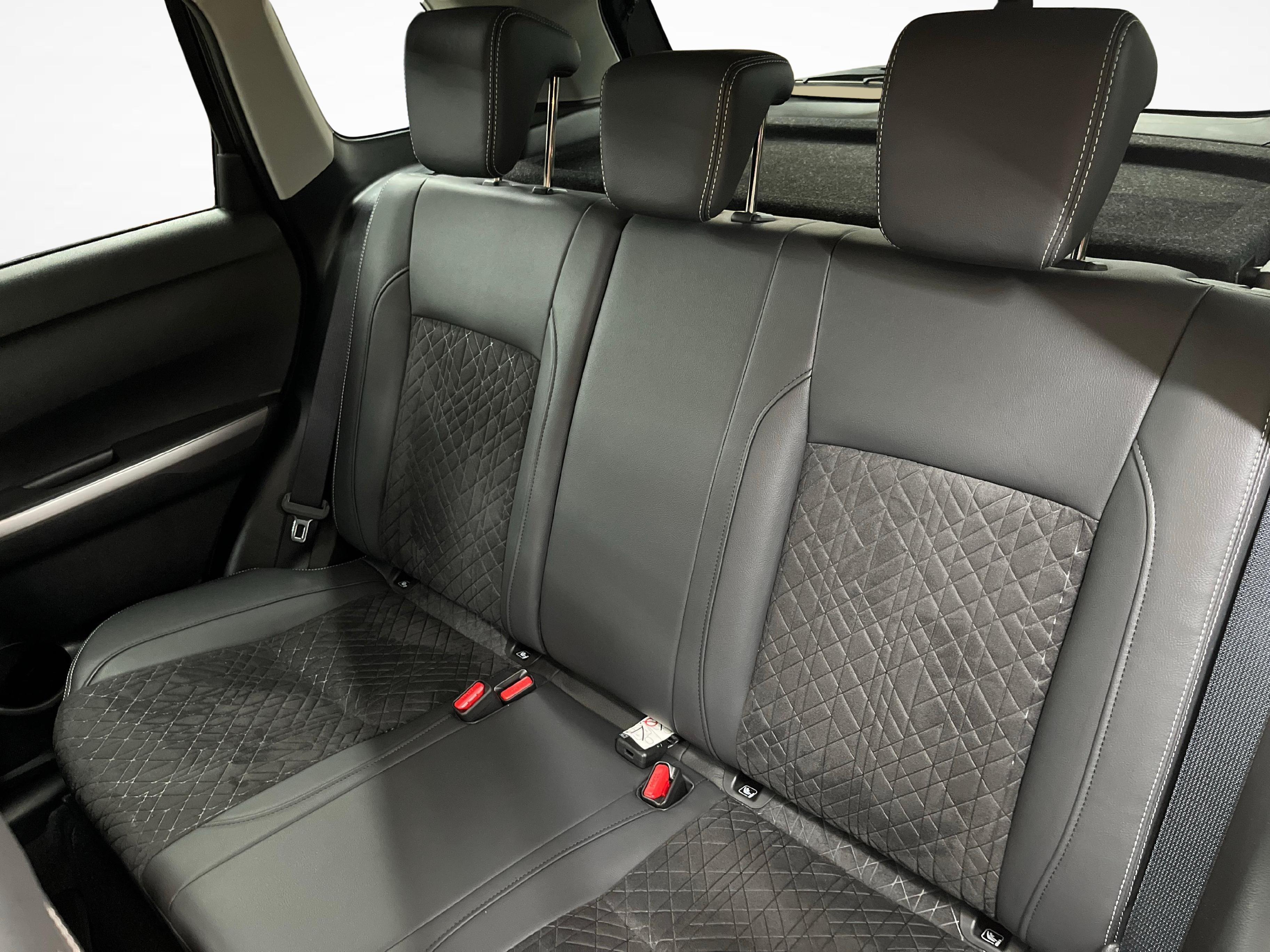 Suzuki Vitara 1.4 T Compact Top Hybrid 4x4_11