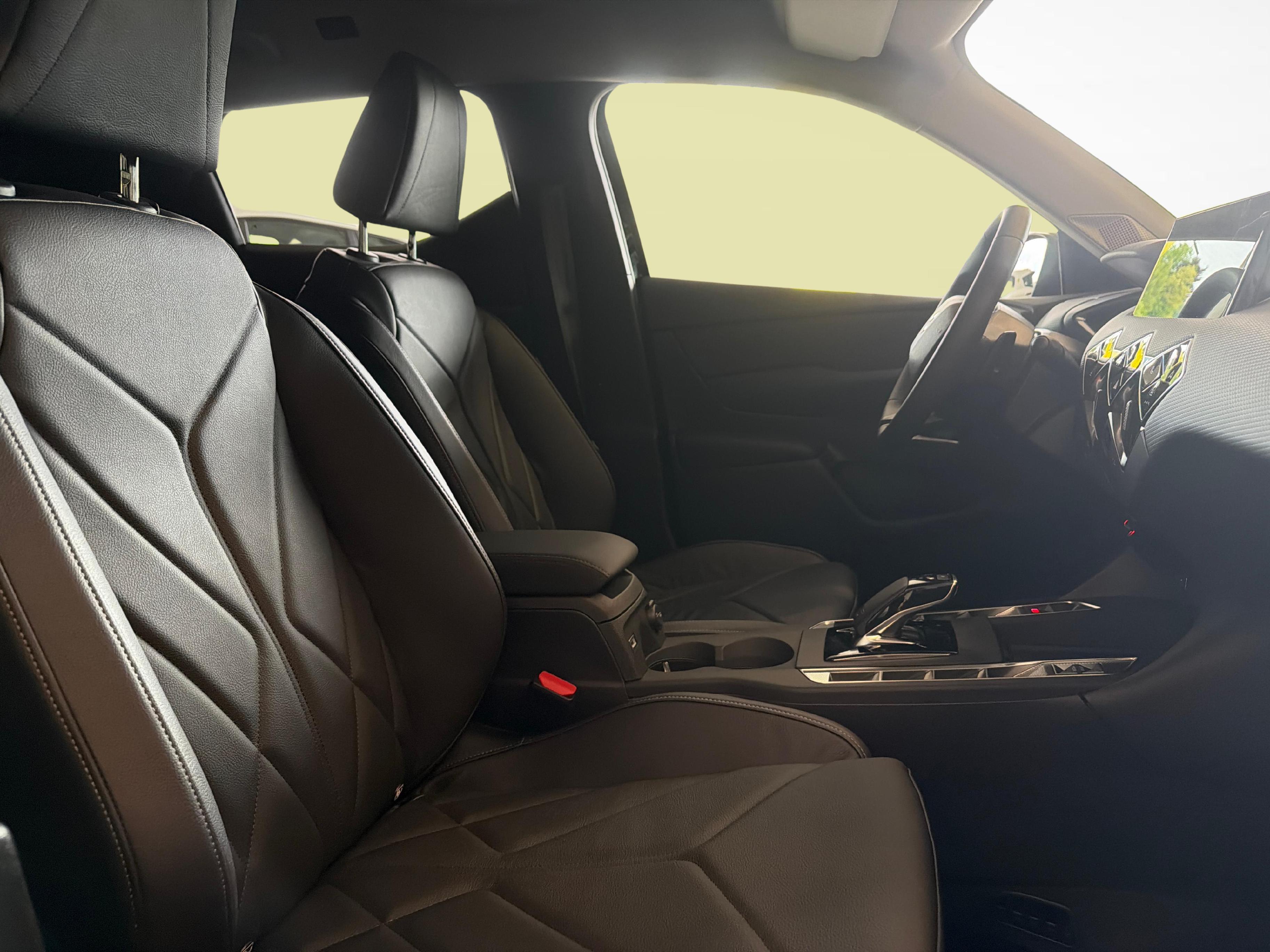 DS 3 Crossback 1.2 Hybrid Diva_10