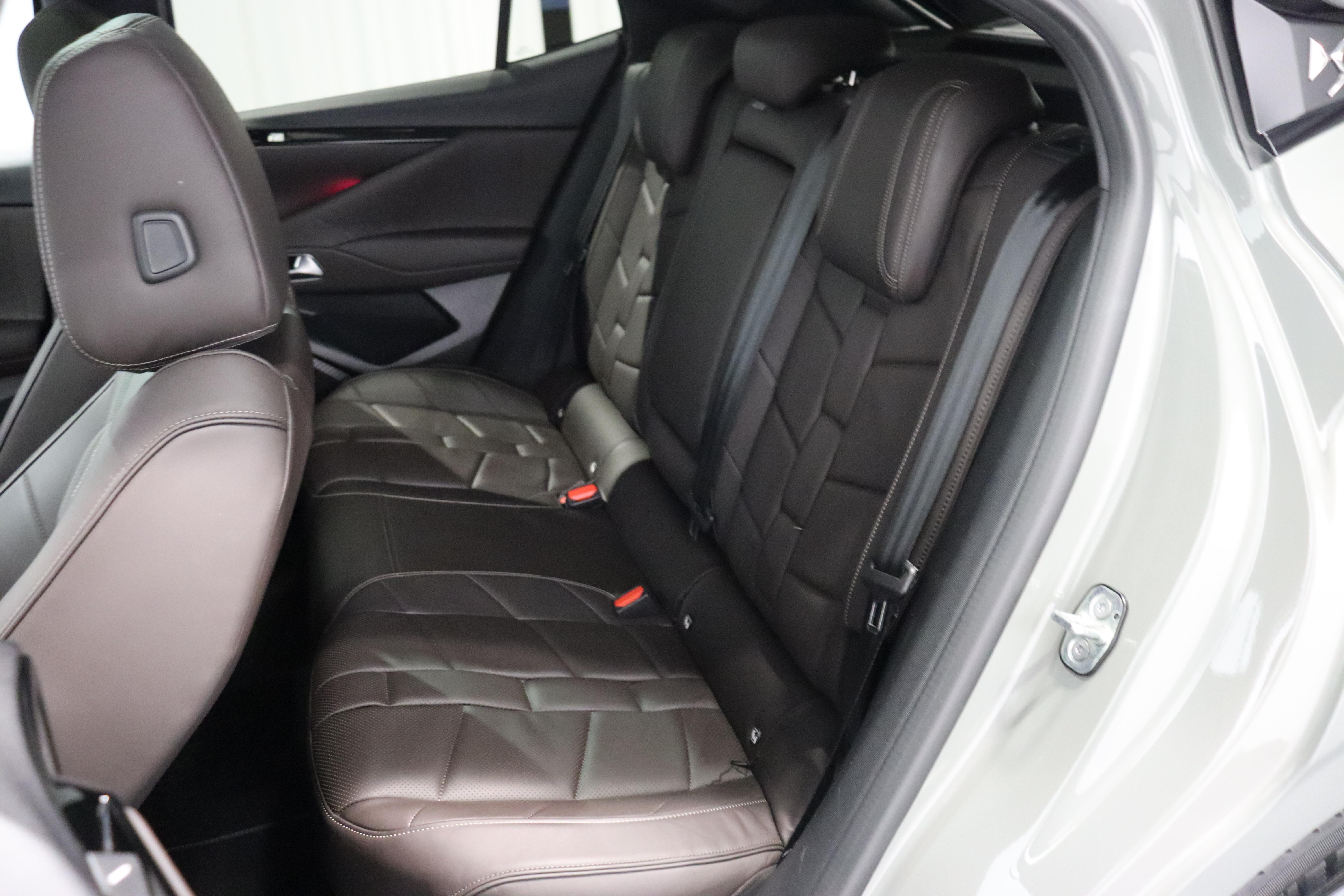 DS 4 1.6 E-Tense Opéra_6