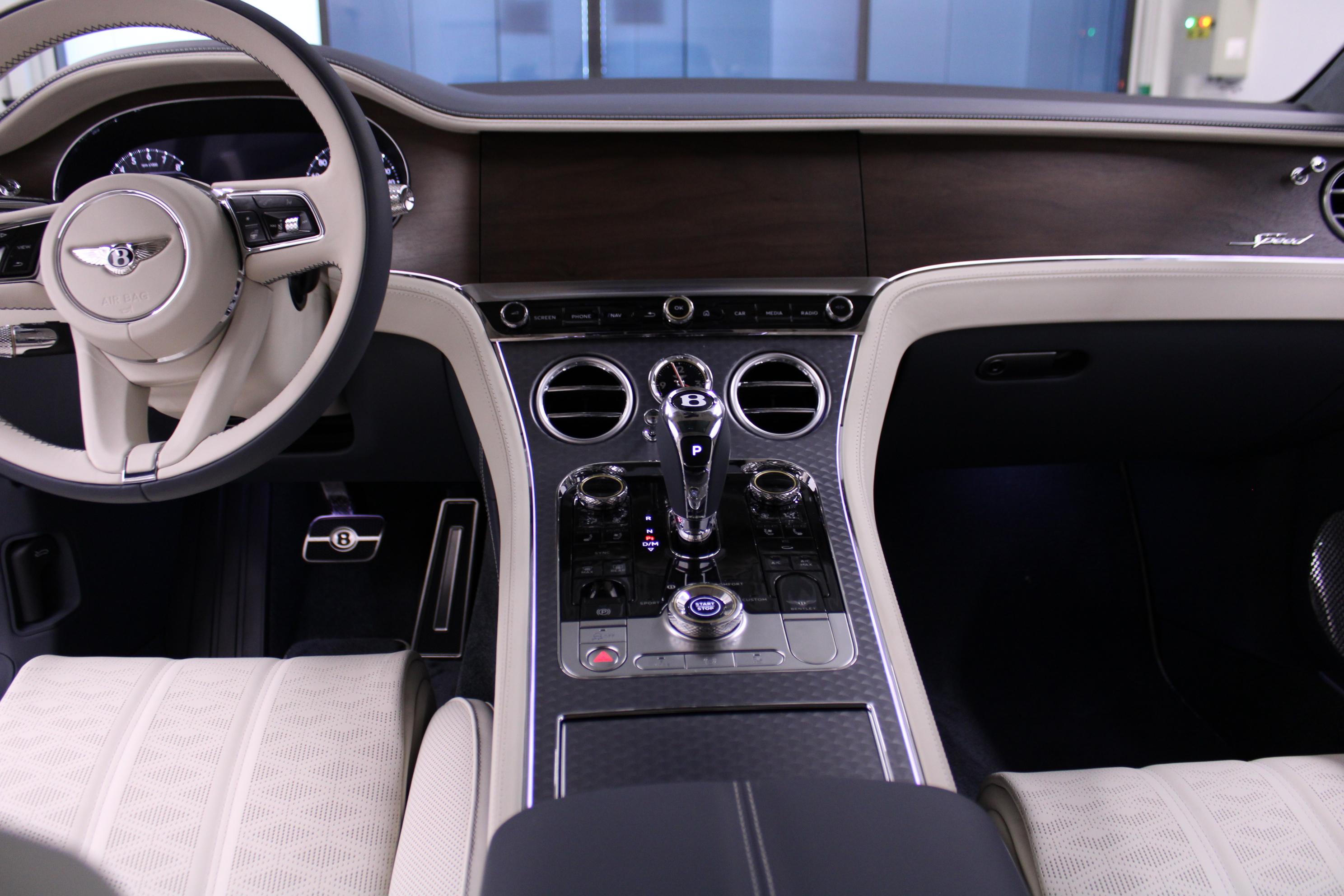Bentley Continental GT 4.0 V8 Hybrid Speed_14