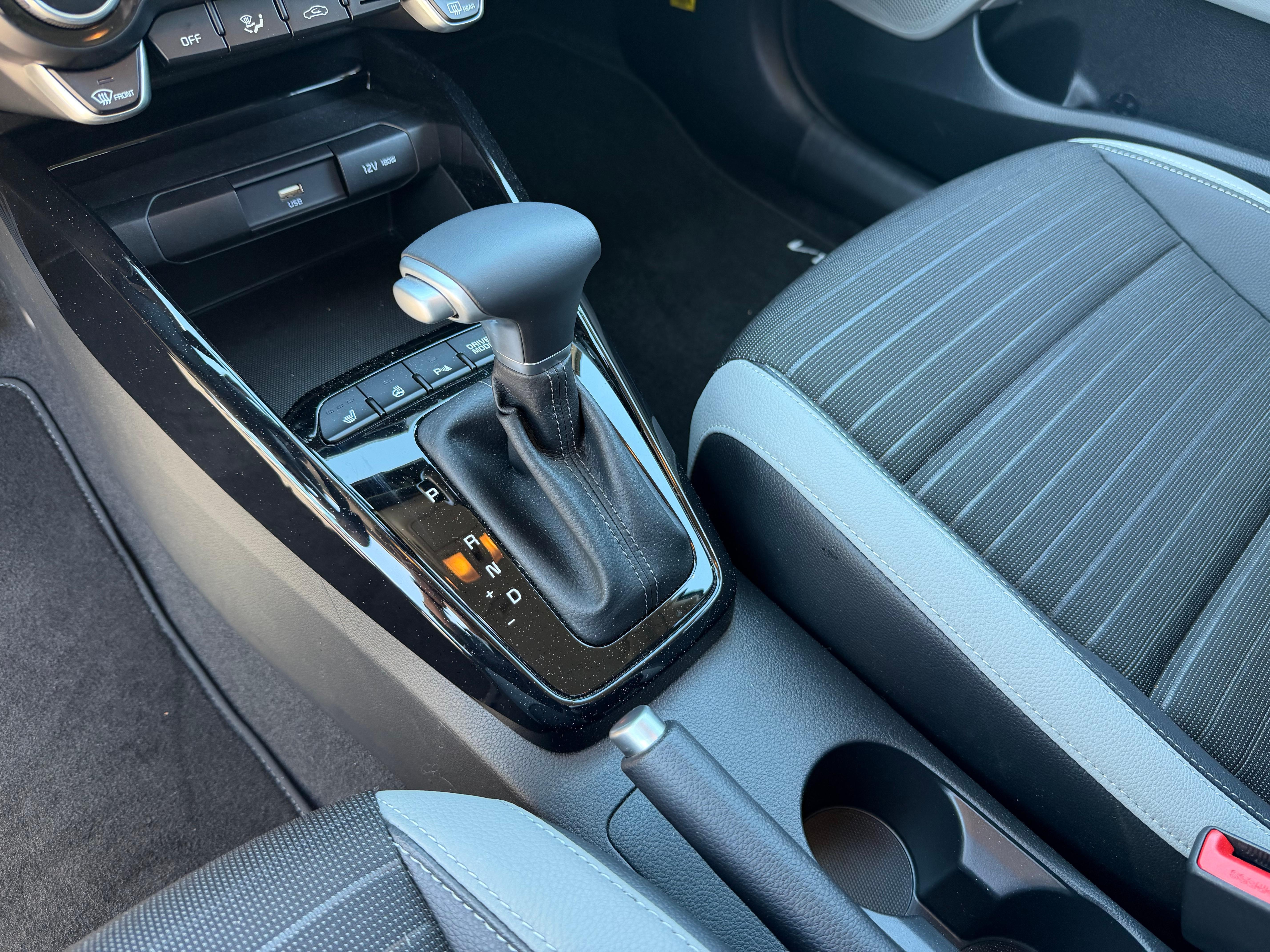 KIA Stonic 1.0 T-GDi Power Edition_6