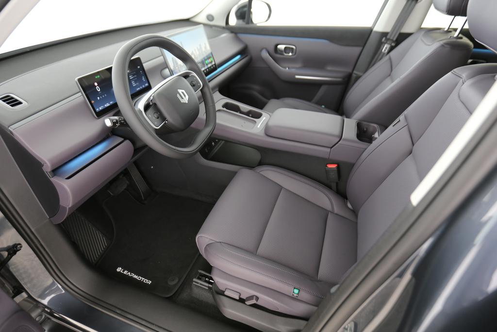 LEAPMOTOR 1.5 Hybrid EV_7