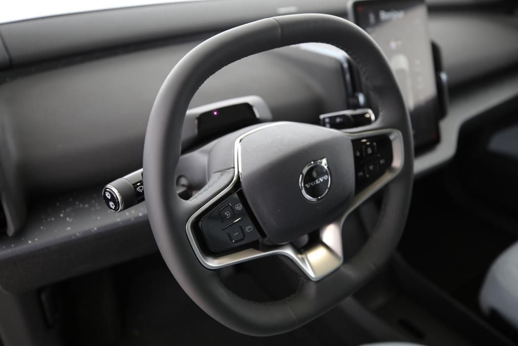 Volvo EX30 E60 Twin Ultra Performance AWD_7