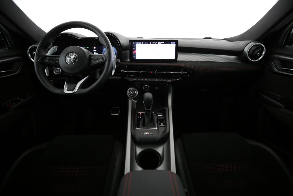 Alfa Romeo Tonale 1.3 Plug-in Hybrid Veloce Q4_5
