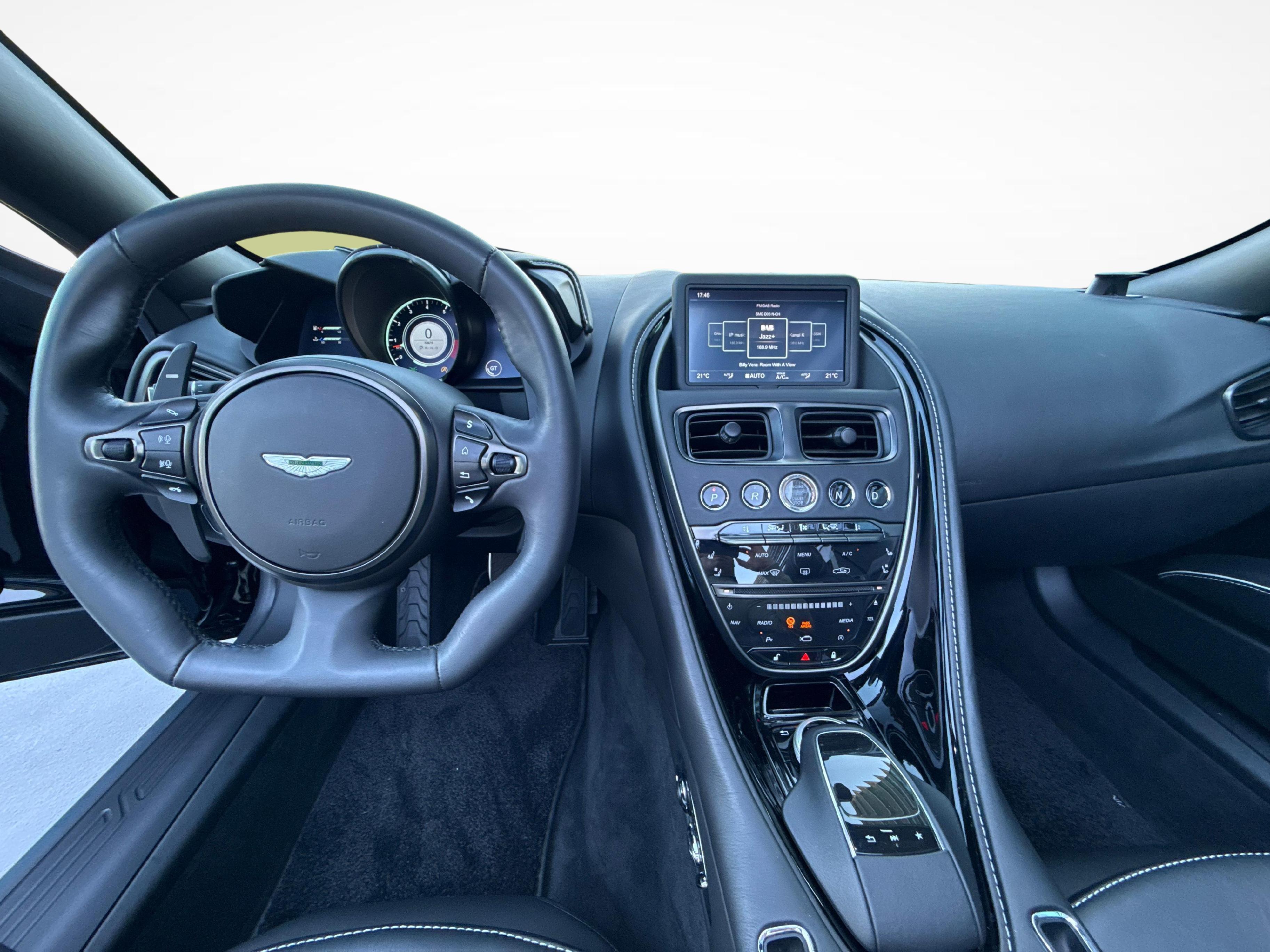 Aston Martin DBS Superleggera Volante 5.2 V12 Bi-Turbo_9