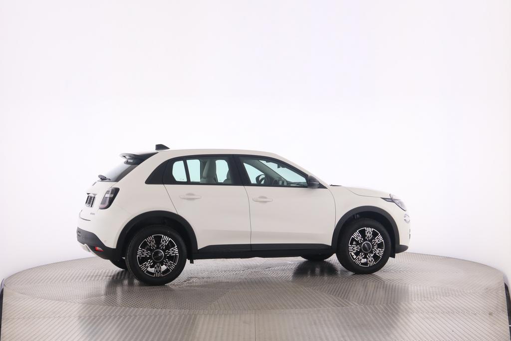 Fiat 600 1.2 Hybrid Icon Swiss Edition_12