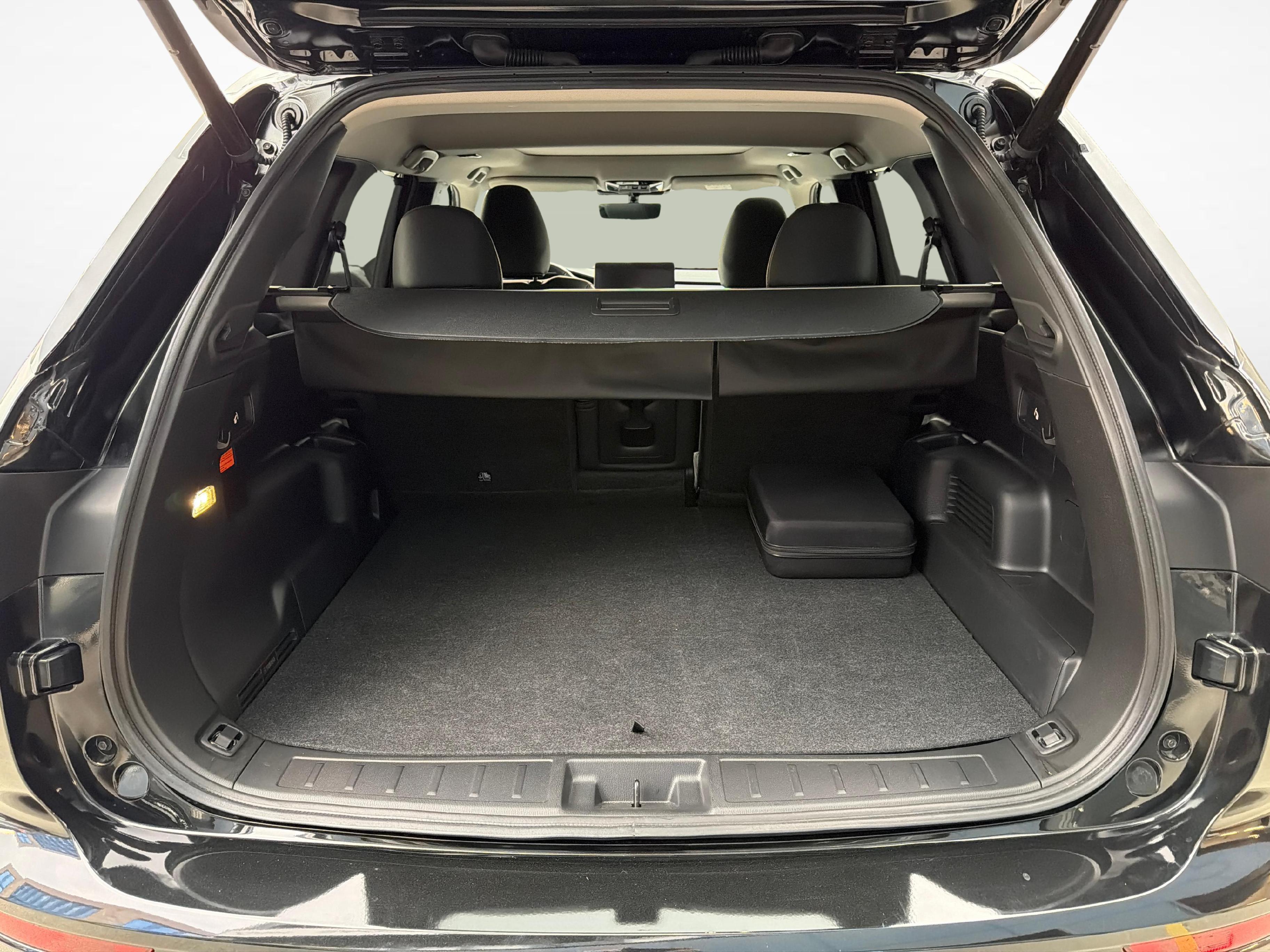 Mitsubishi Outlander 2.4 PHEV Instyle 4x4_12