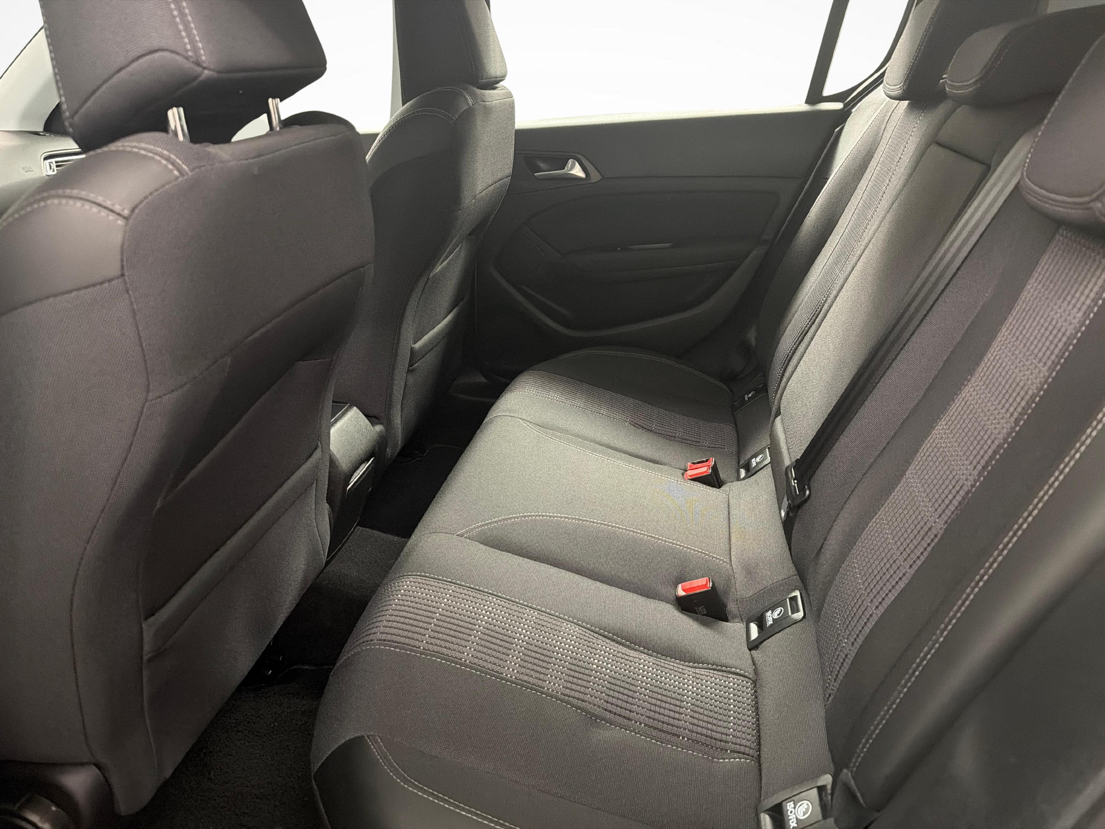 Peugeot 308 1.2 PureTech 130 Allure S/S_11