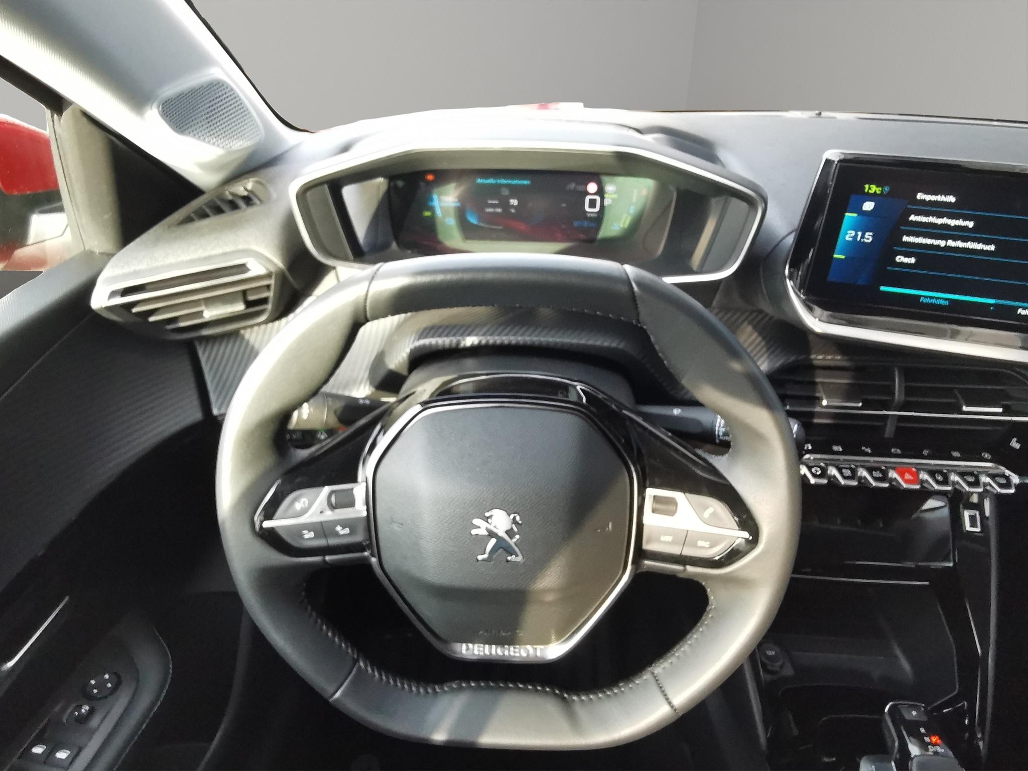 Peugeot 208 e-Allure Pack_8