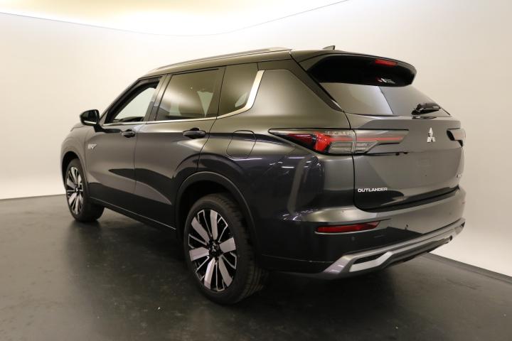 Mitsubishi Outlander 2.4 PHEV Instyle 4x4_4