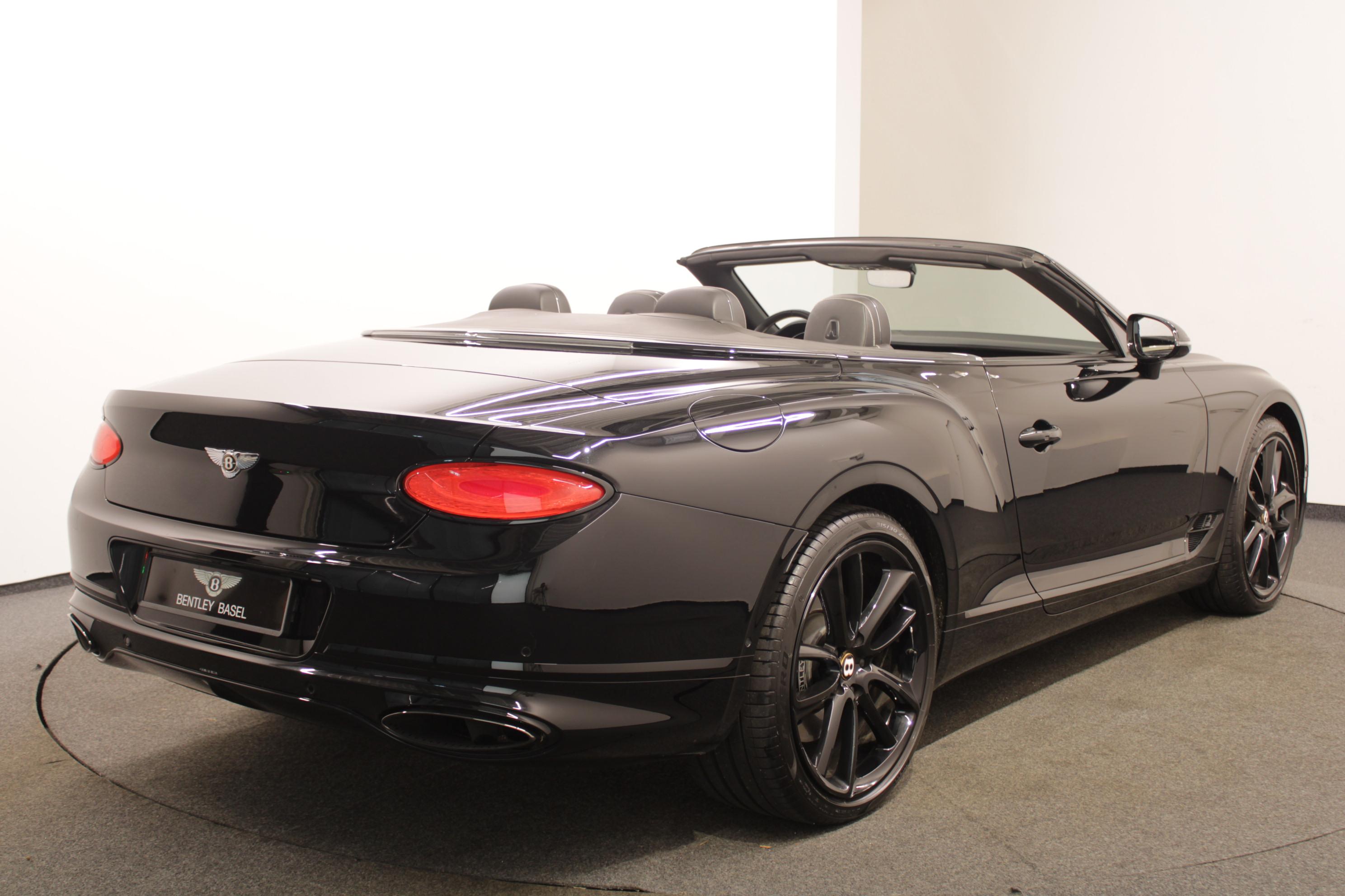 Bentley Continental GTC 6.0 W12_6