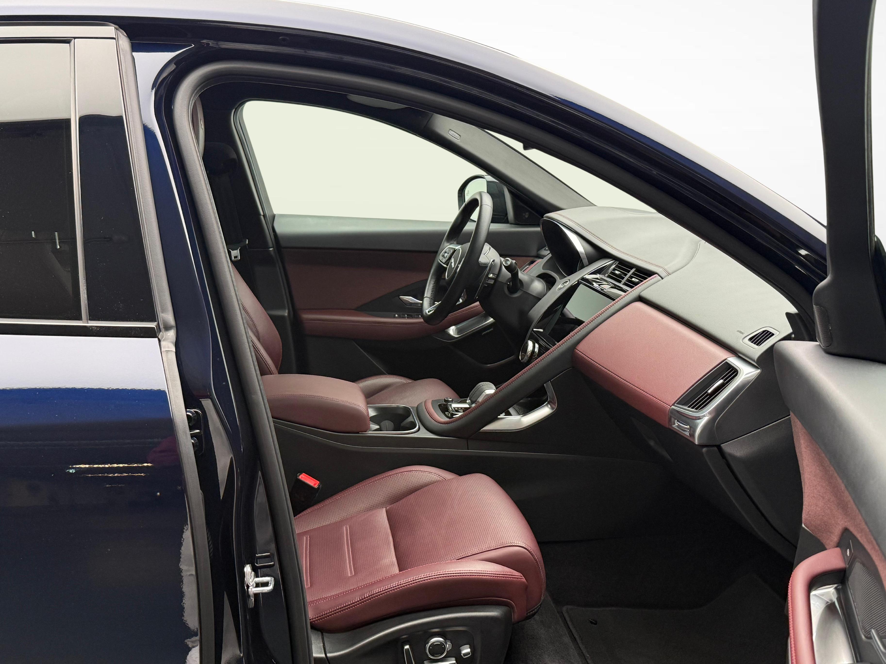 JAGUAR E-Pace 2.0 I4 250 R-Dynamic HSE AWD_10