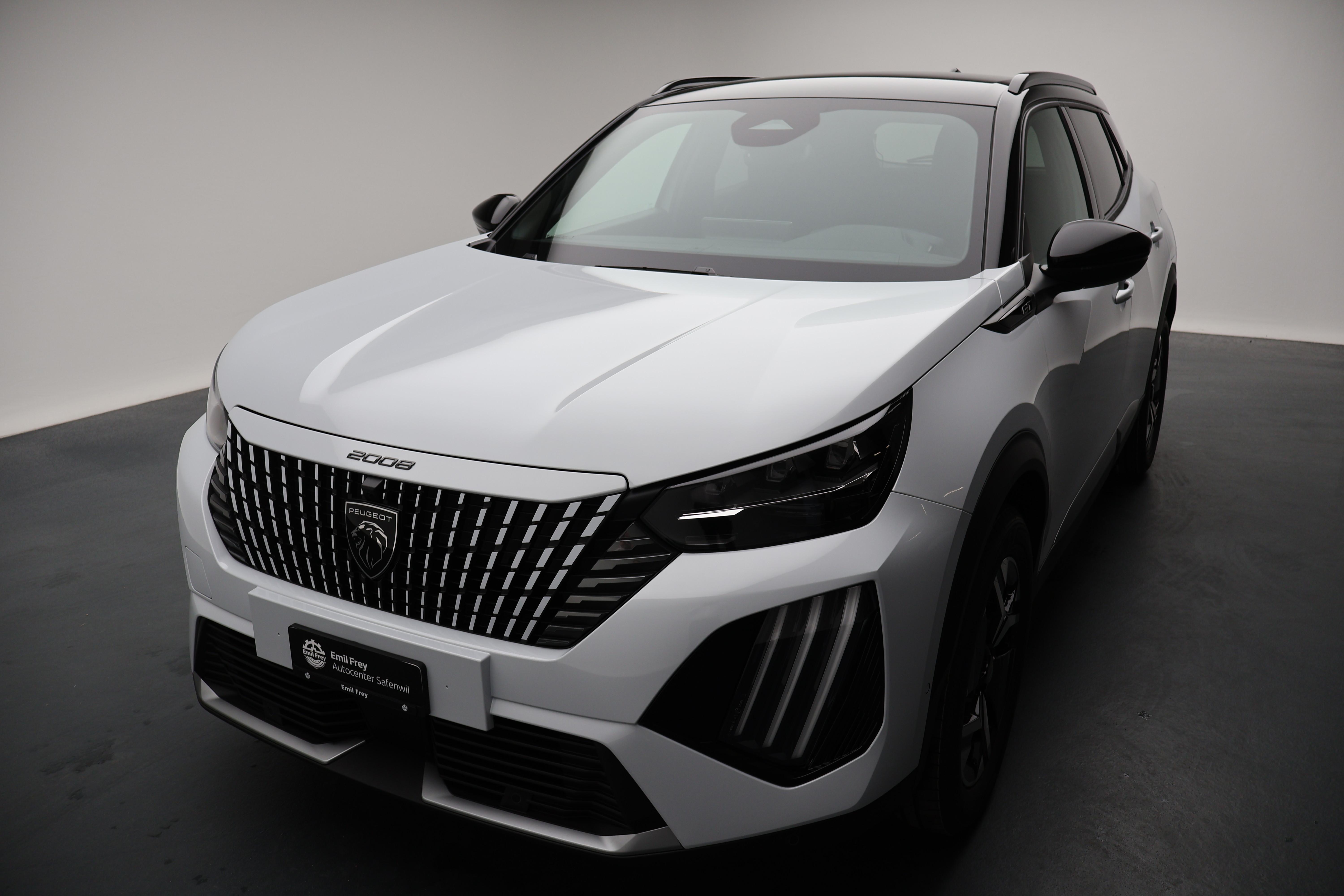 Peugeot 2008 1.2 Hybrid 145 GT_1